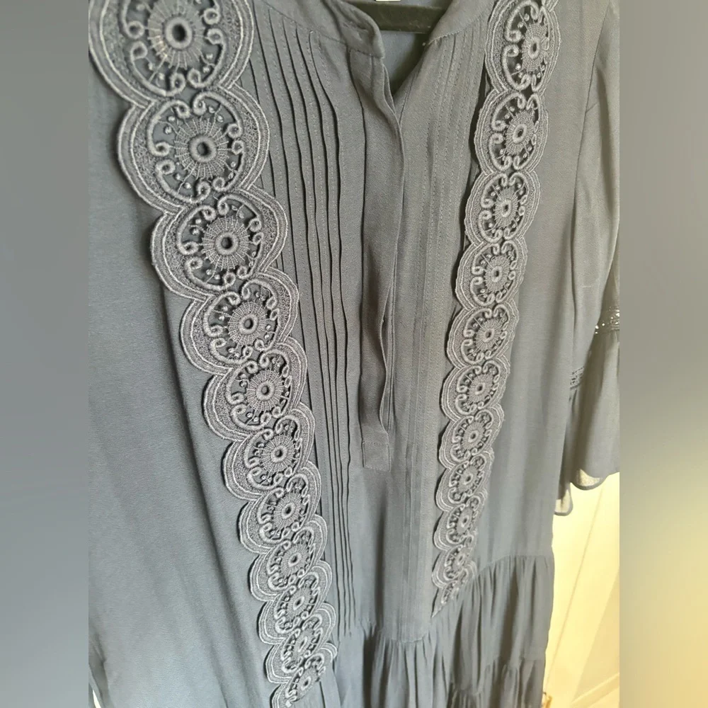 LOFT Navy Blue Embroidered Drop-Waist Dress – Size 12 – Dark Boho Beauty - Picture 8 of 14